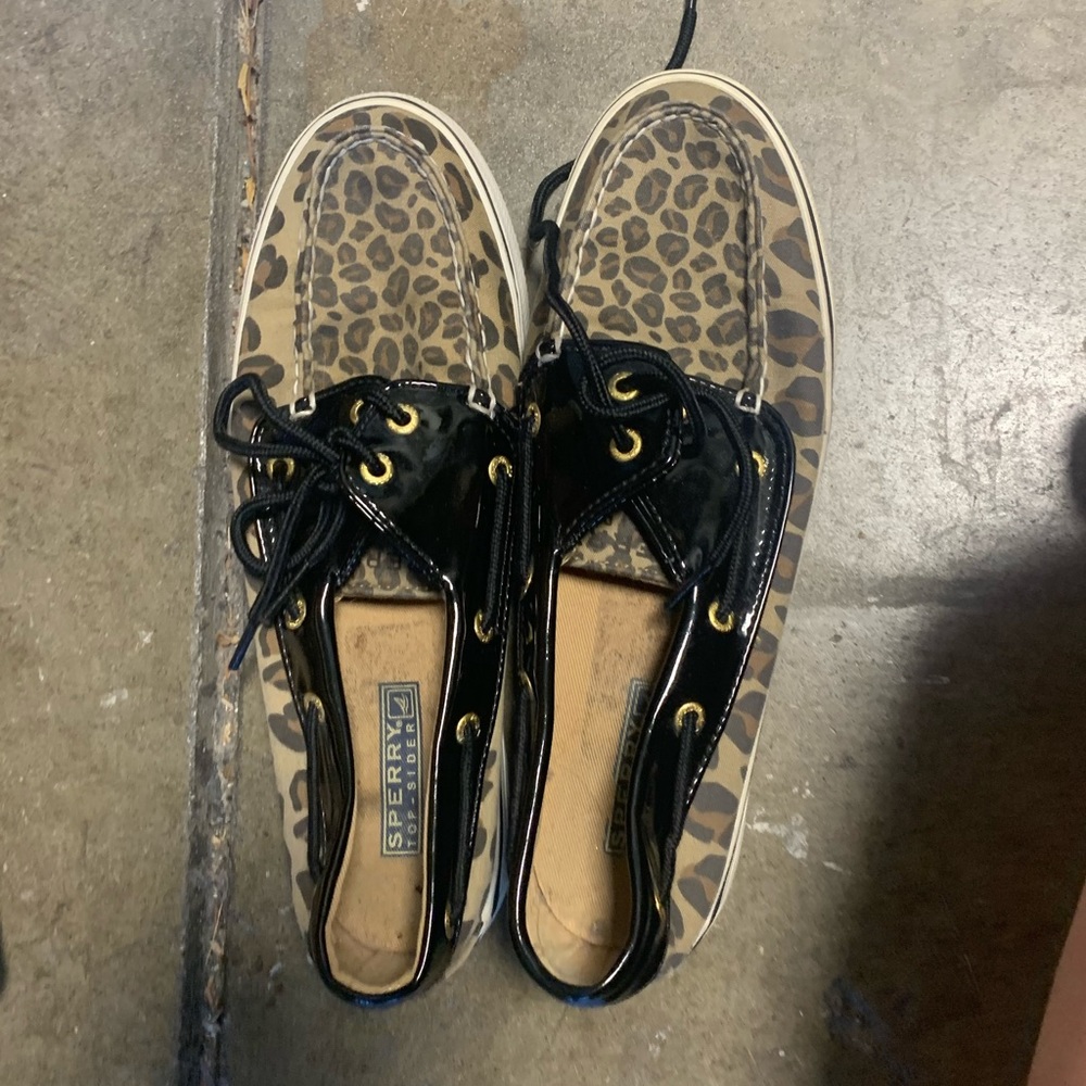 Cheetah print sperrys